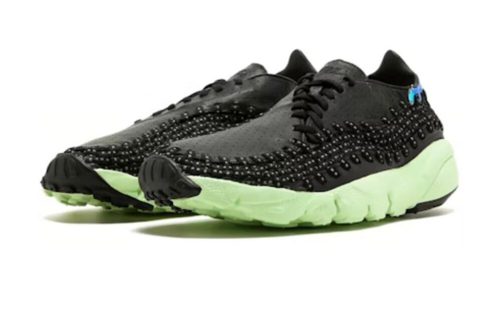 Nike Air Footscape Woven Sneakers
